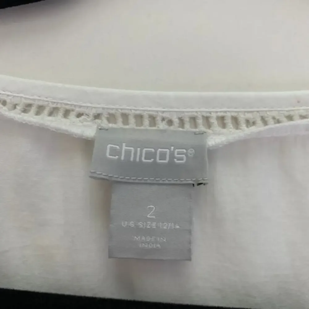 CHICO'S Blouse Embroidered Lace Cutout V-Neck Quarter Sleeve Boho Cottagecore - Picture 11 of 14